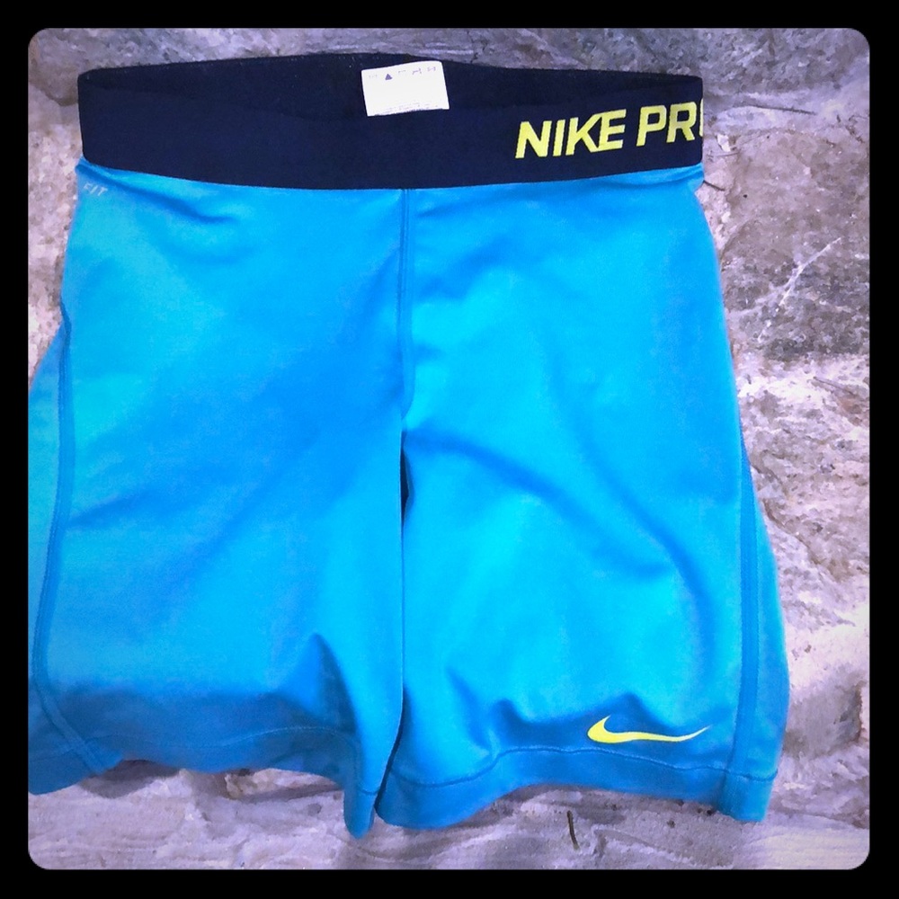 Women’s Nike Pro compression shorts